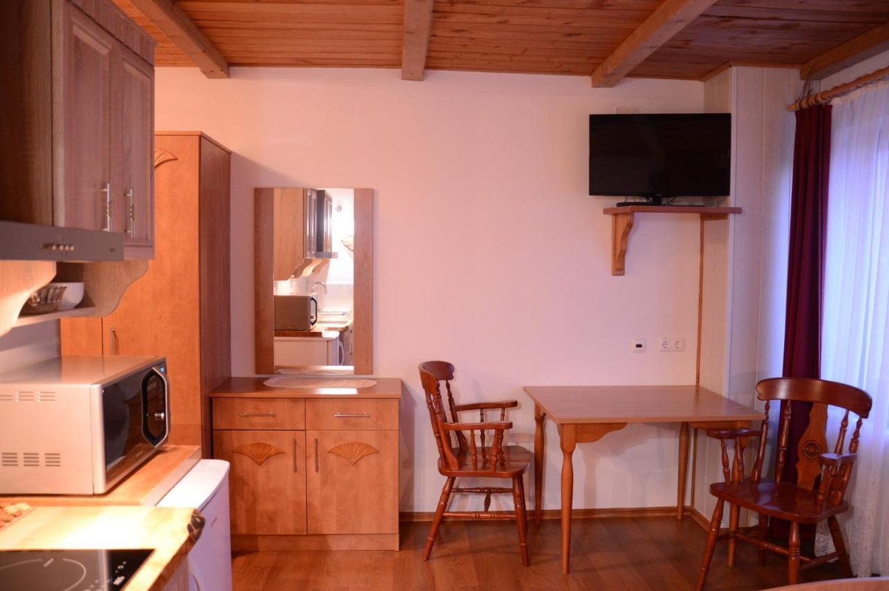 Apartmens And Rooms Sostar Cerkno Eksteriør billede